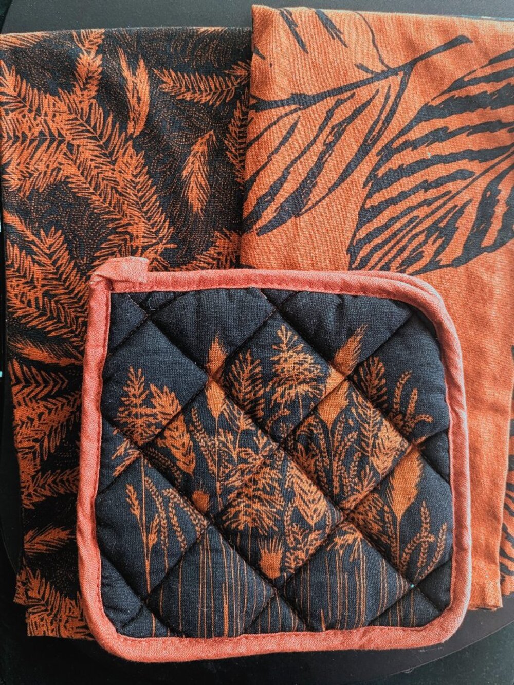IKEA HÖSTKVÄLL Collection | Set of 2 Kitchen Towels & 2 Potholders